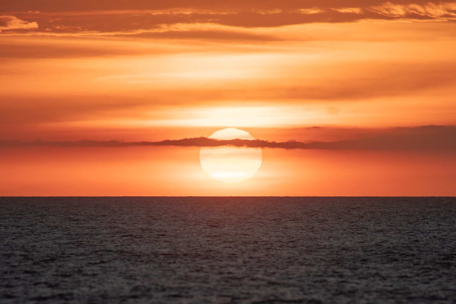 Coucher de soleil sur la nature